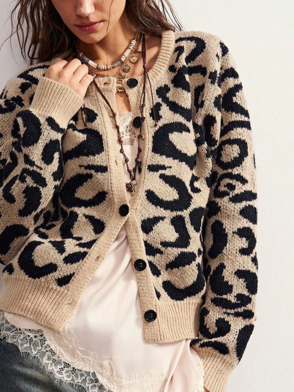 Apricot Casual Women's Leopard Print Jacquard Knit Cardigan - Picture 6 of 9
